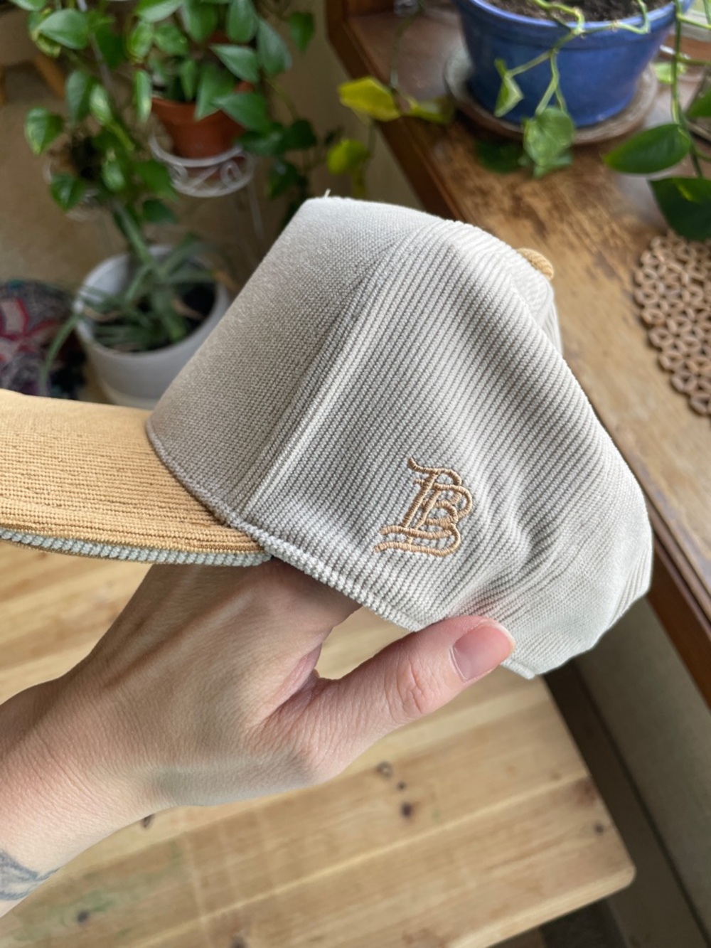 Branded Bills The Pines Curved 5 Corduroy Trucker Snapback Hat NEW - Picture 5 of 8